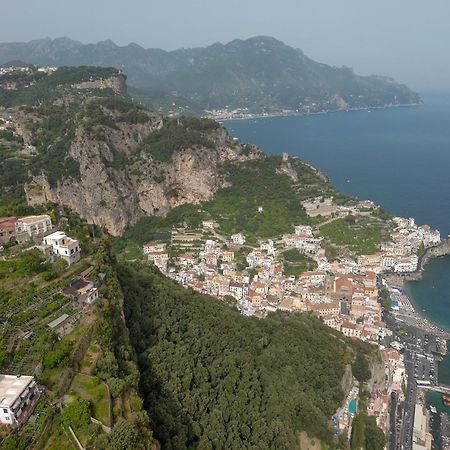 La Lucciola Apartment อามาลฟี ภายนอก รูปภาพ